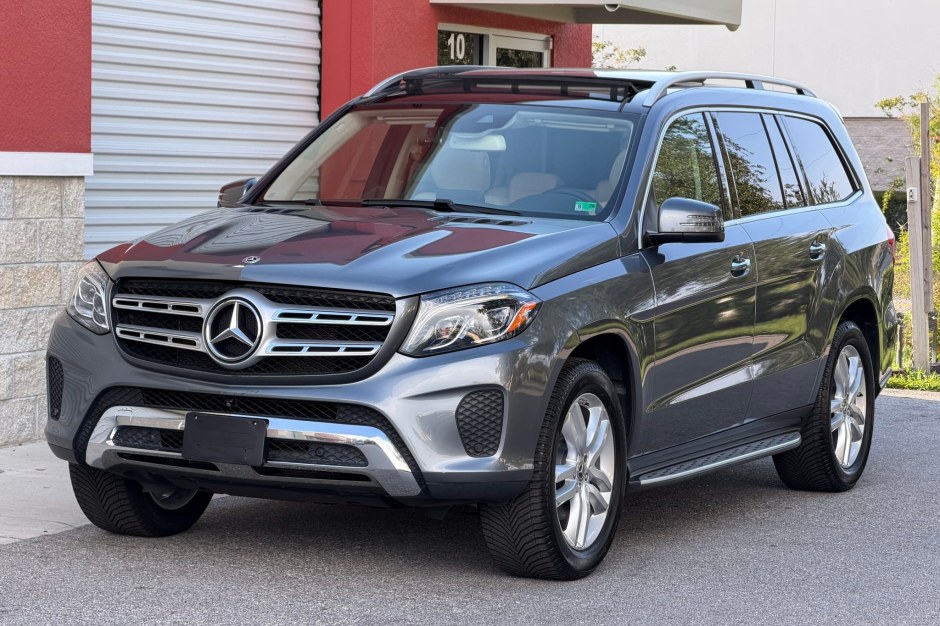 2018 Mercedes-Benz GLS-Class sold at auction for $21,500