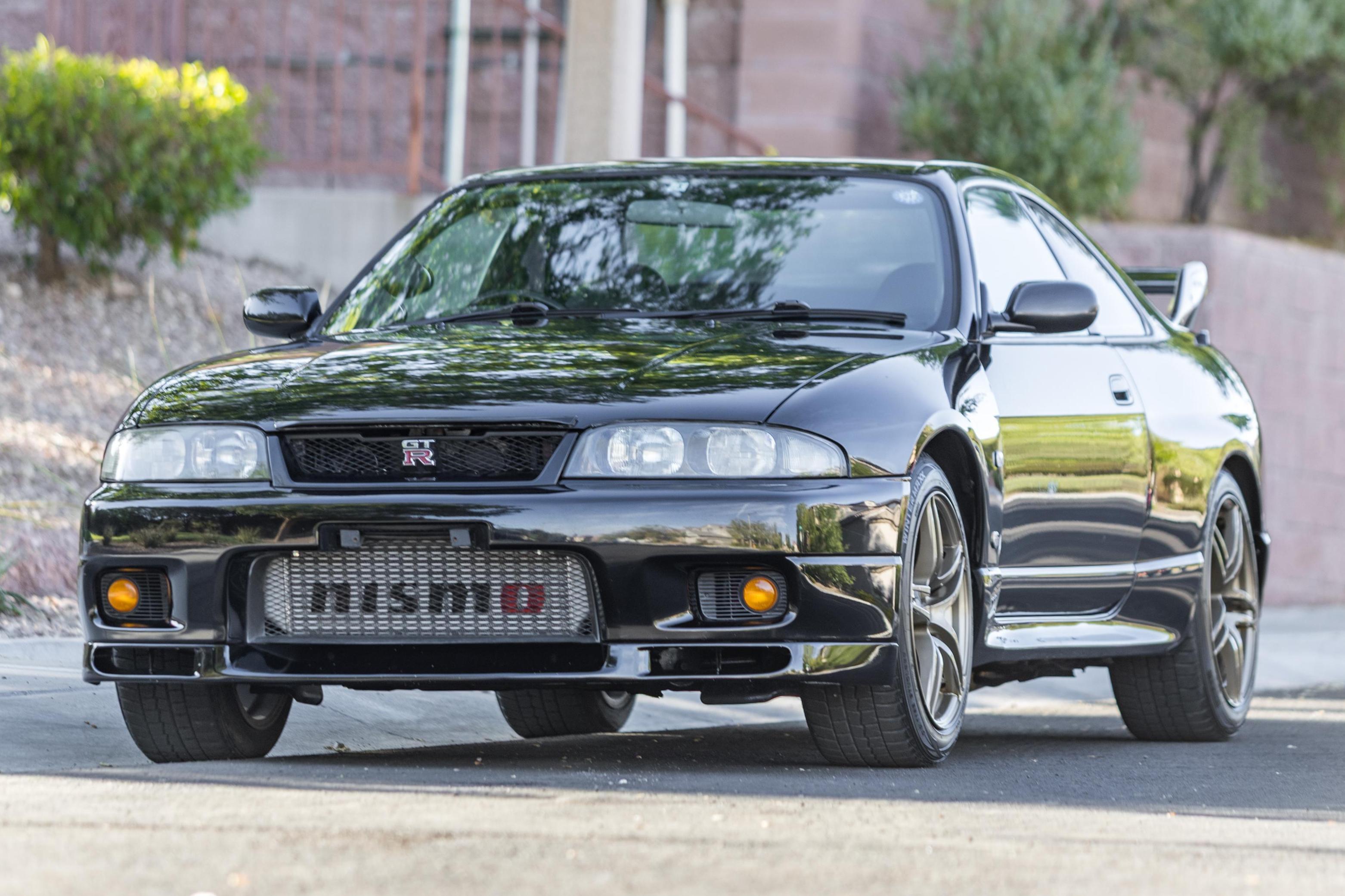 1996 Nissan Skyline sold at auction for $47,750