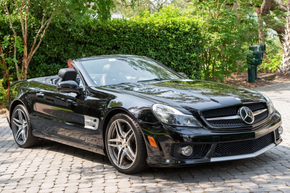 2009 Mercedes-Benz AMG sold at auction for $66,000
