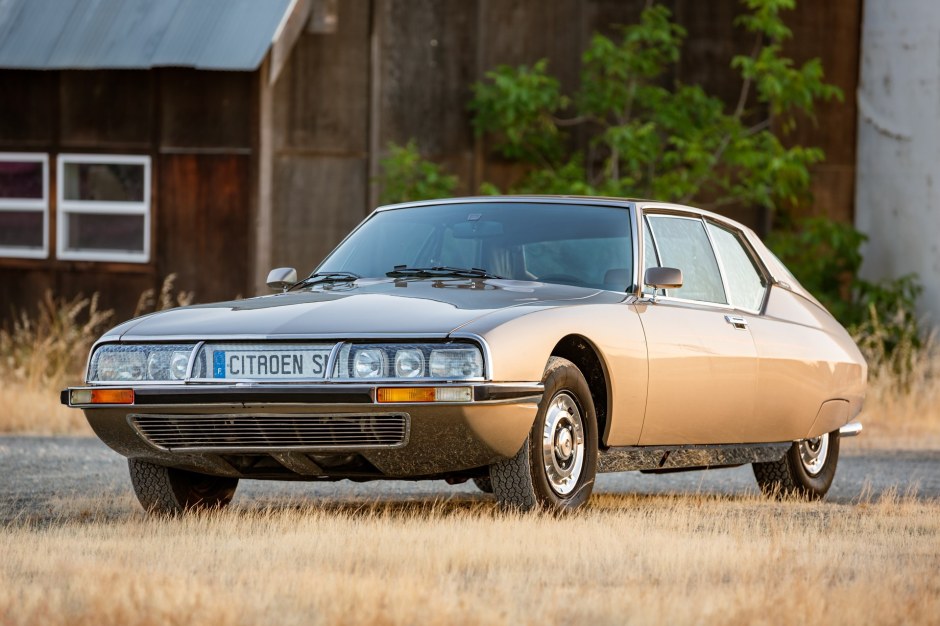 1973 Citroen SM sold at auction for $36,500