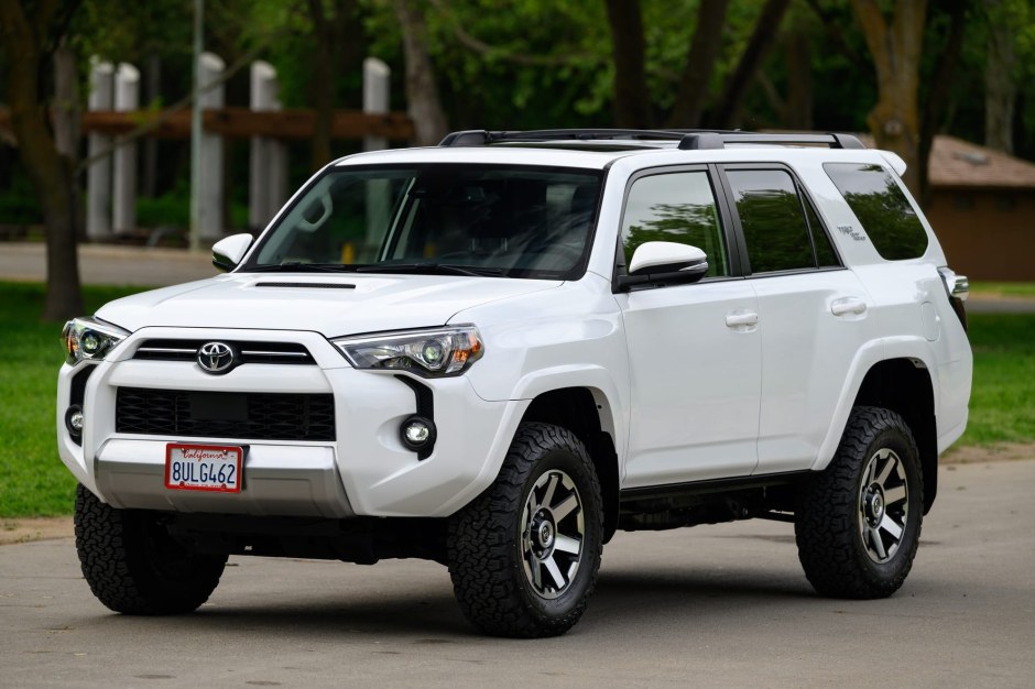 2021 Toyota 4Runner sold at auction for $41,000
