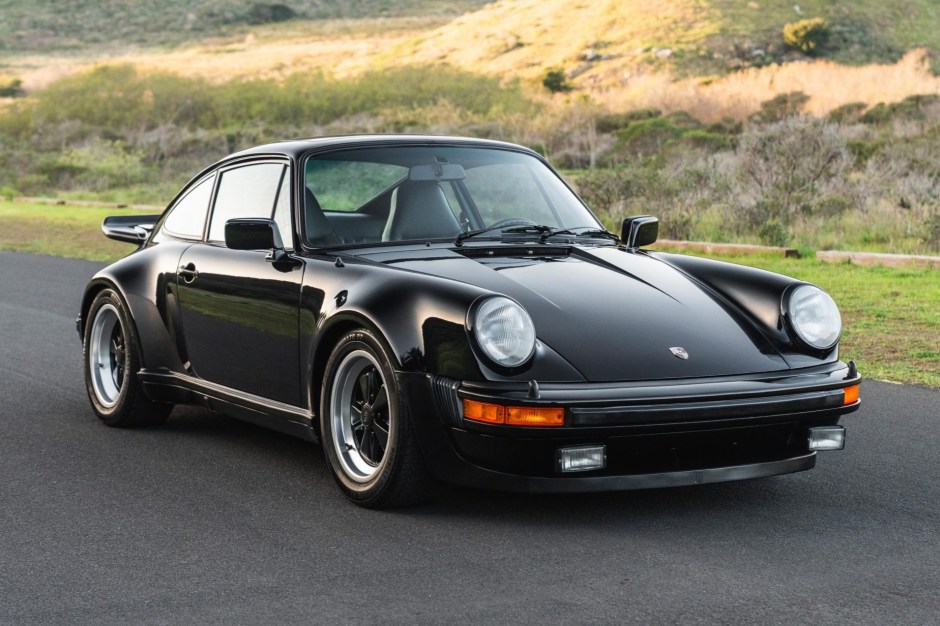 1977 Porsche 930 sold at auction for $203,000