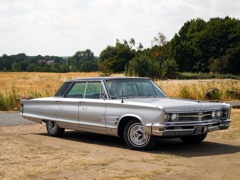 1966 Chrysler 300 sold at auction for $5,700