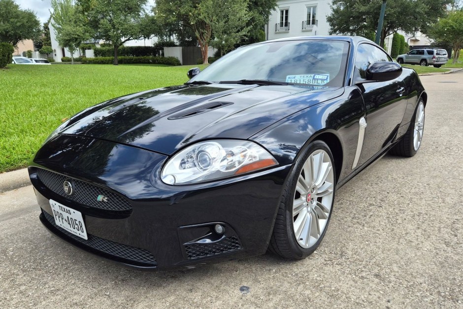 2008 Jaguar XKR sold at auction for $11,000