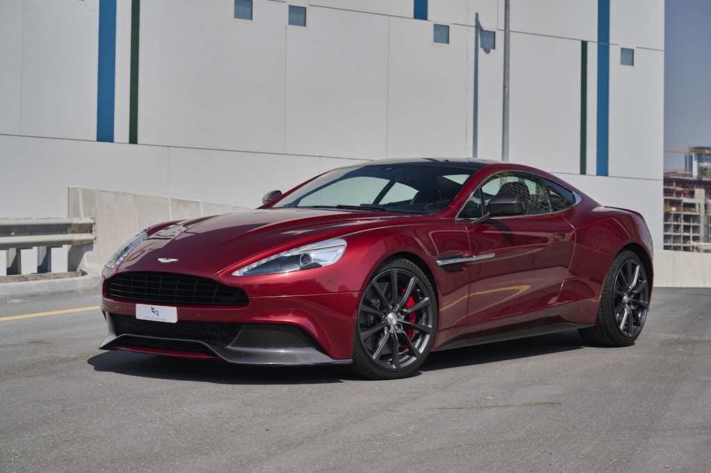 2015 Aston Martin Vanquish sold at auction for $58,000