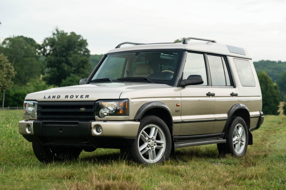 2003 Land Rover Discovery sold at auction for $12,000
