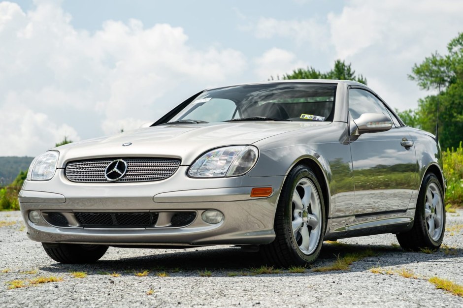 2003 Mercedes-Benz SLK-Class sold at auction for $16,250