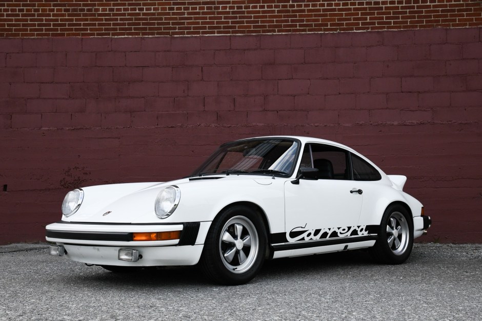 1974 Porsche 911 sold at auction for $100,000