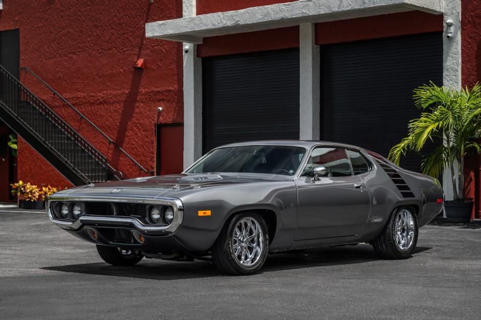 1972 Plymouth Road Runner sold at auction for $47,500