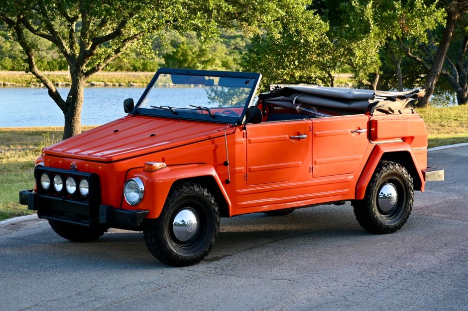 1977 Volkswagen Thing sold at auction for $12,000