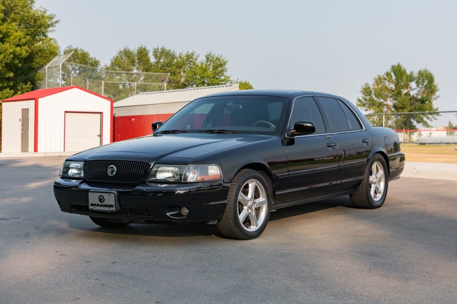 2003 Mercury Marauder sold at auction for $15,000