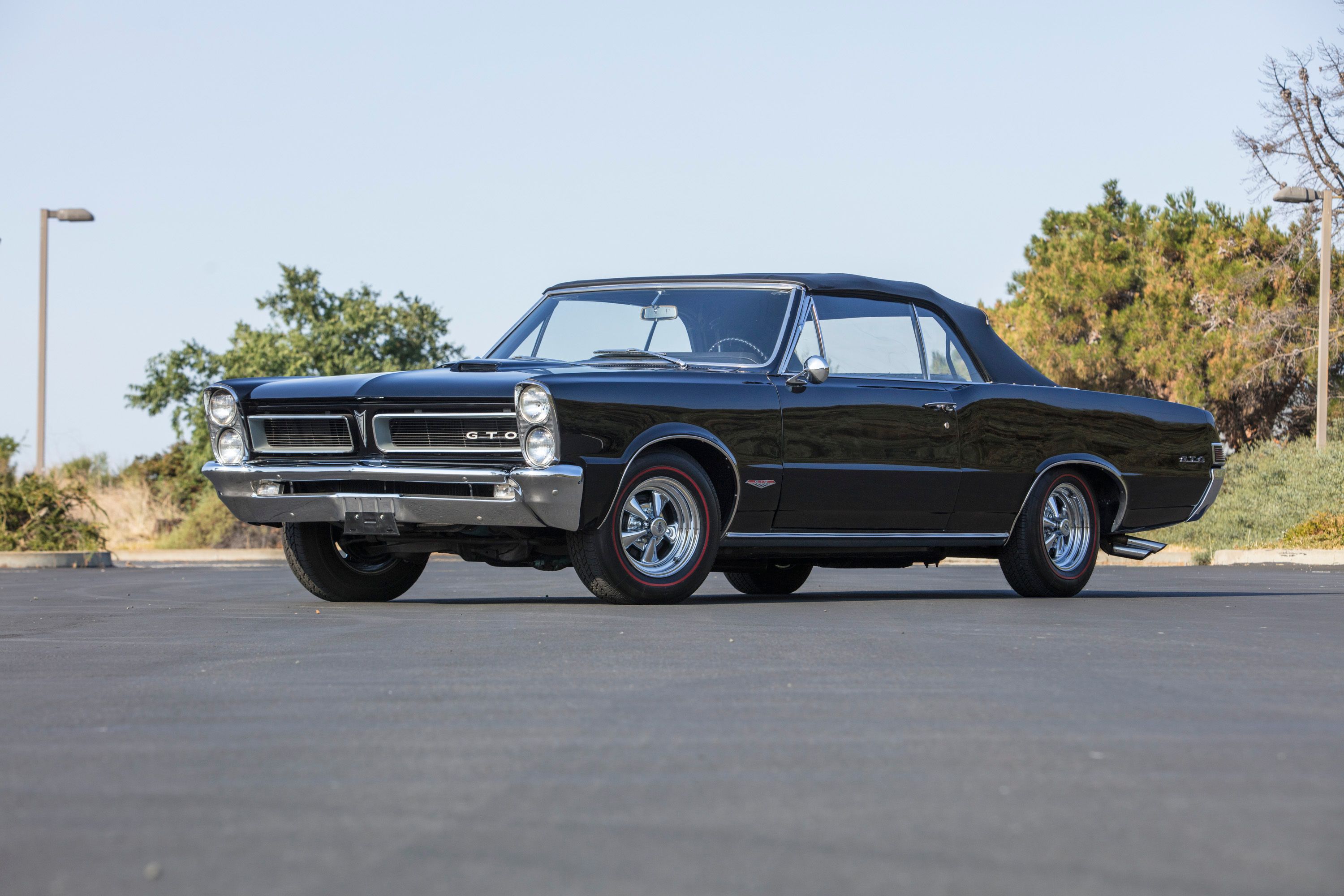 1965 Pontiac GTO sold at auction for $54,880