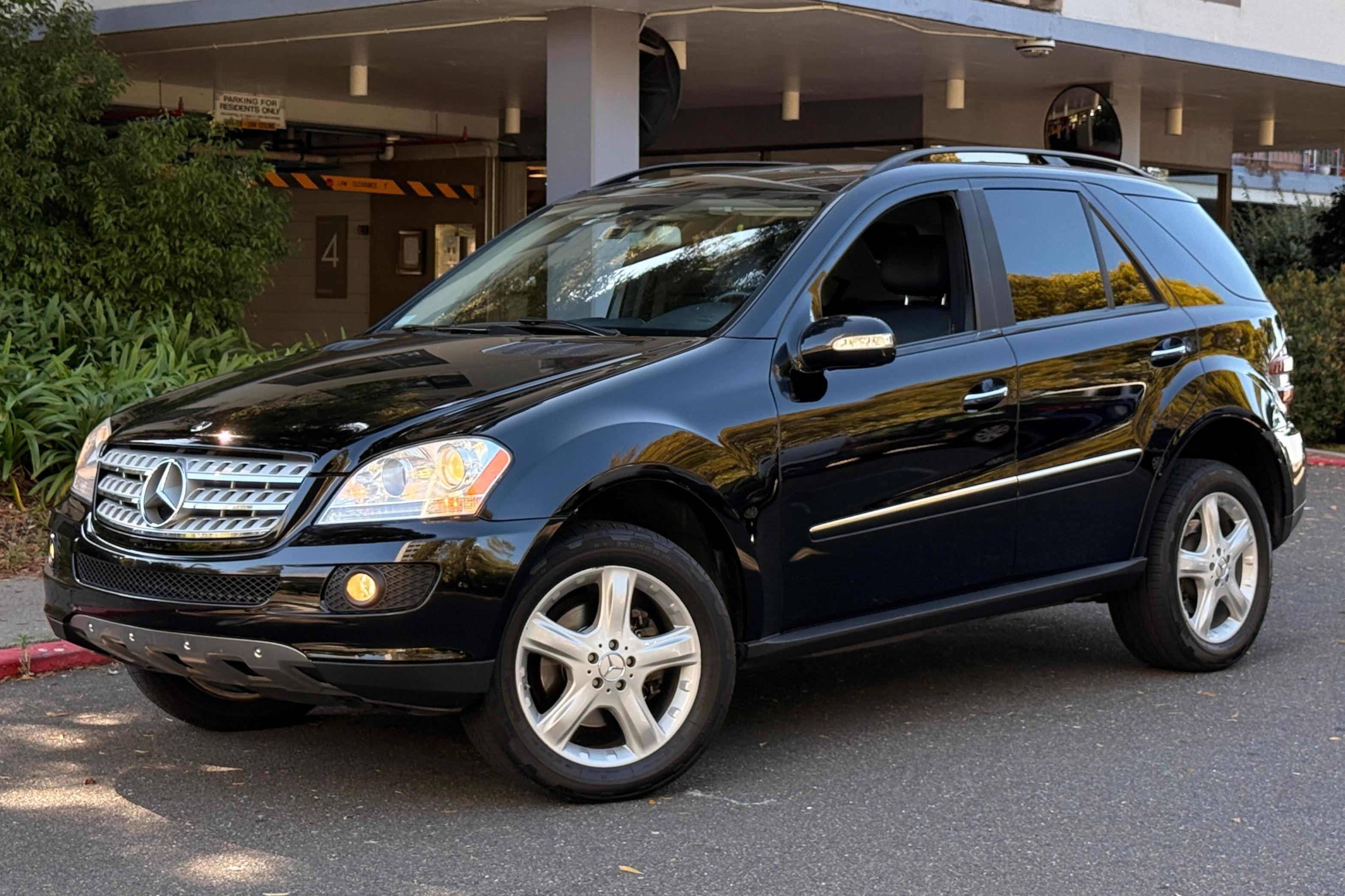 2007 Mercedes-Benz M-Class sold at auction for $7,000