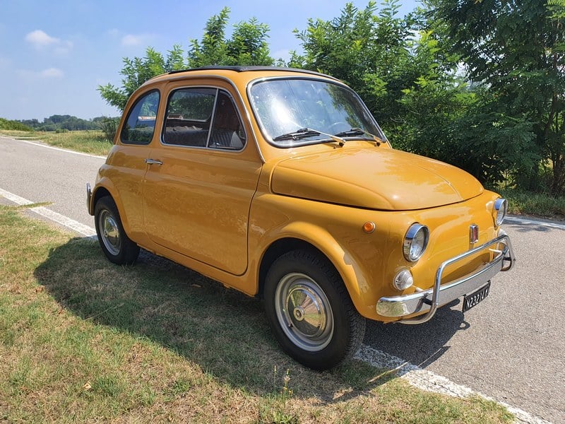1971 Fiat 500 sold at auction for $7,570