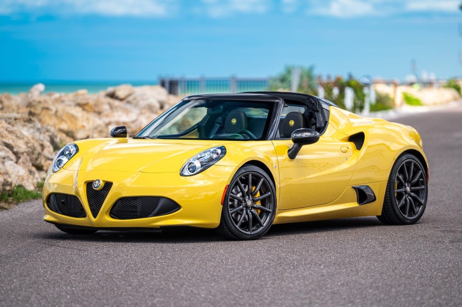 2016 Alfa Romeo 4C sold at auction for $56,500