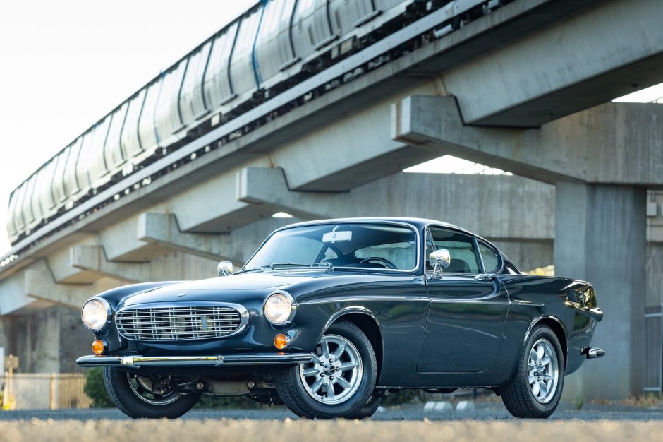 1971 Volvo 1800 sold at auction for $35,750