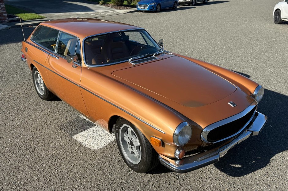 1972 Volvo 1800 sold at auction for $10,800