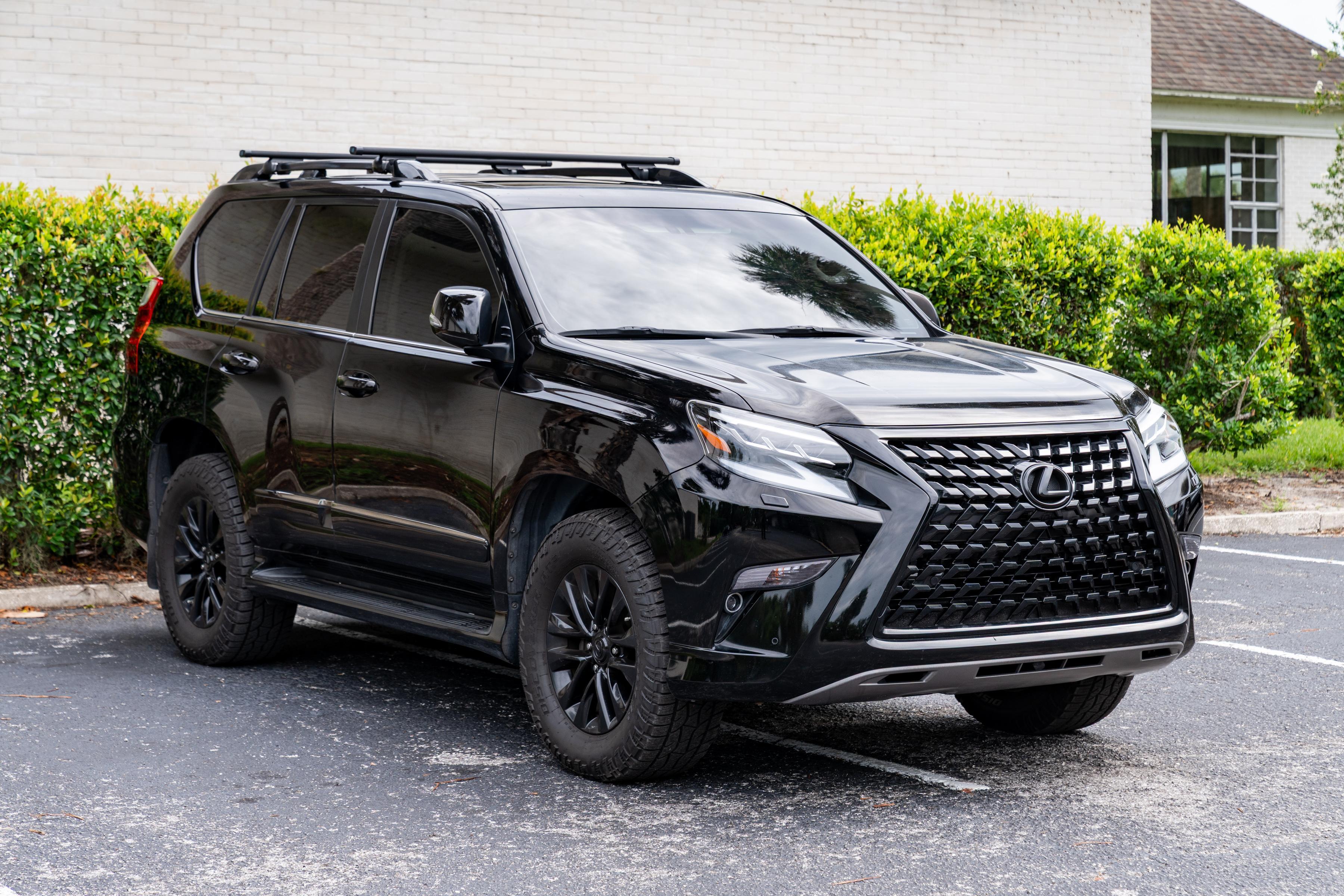 2016 Lexus GX sold at auction for $28,500