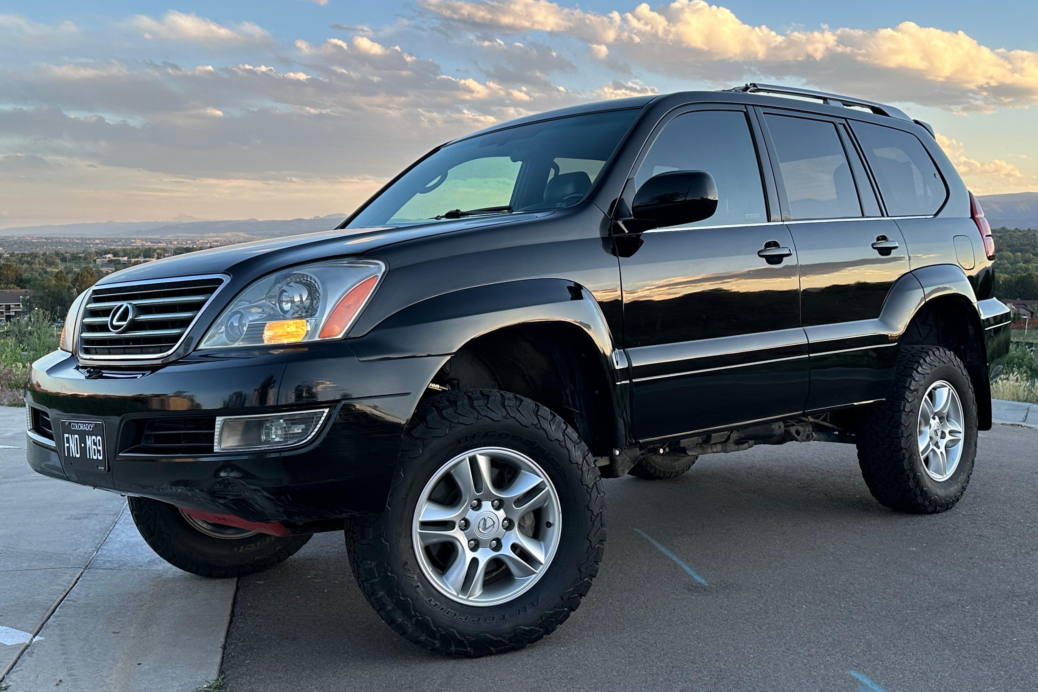 2006 Lexus GX sold at auction for $11,600