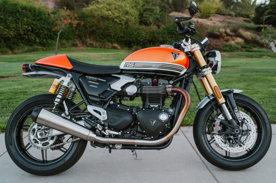 2025 Triumph Speed Twin sold at auction for $10,000