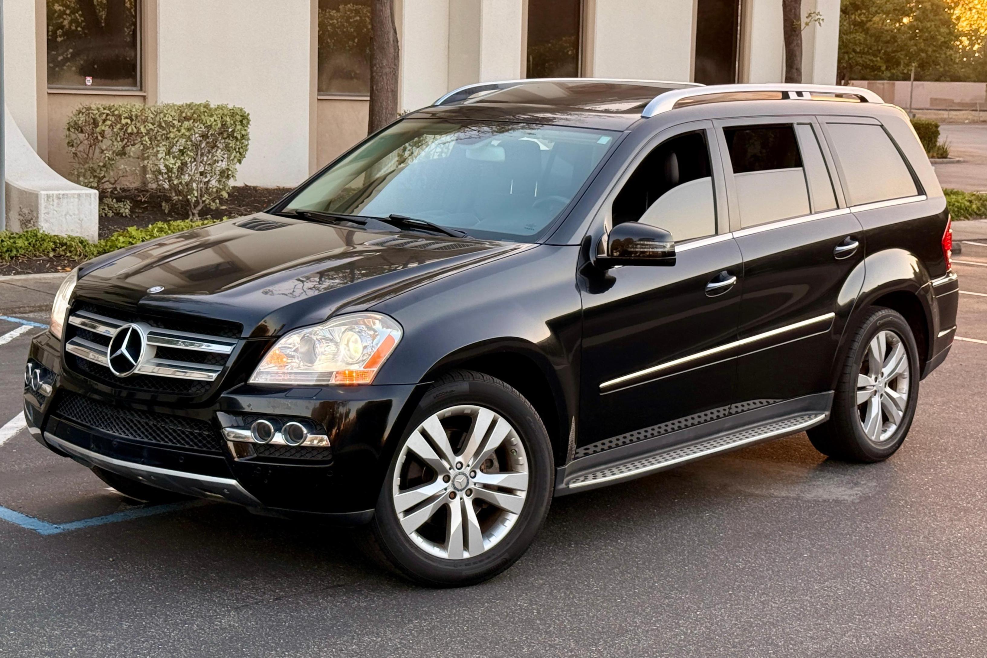 2011 Mercedes-Benz GL-Class sold at auction for $6,600