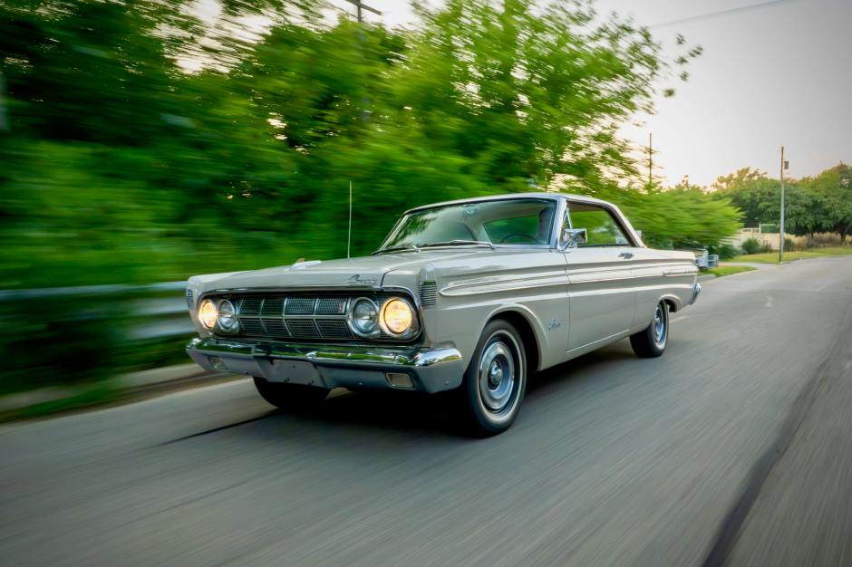 1964 Mercury Comet sold at auction for $27,000