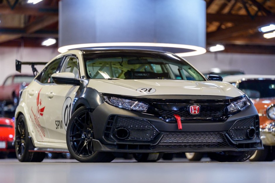 2020 Honda Civic Type R sold at auction for $33,000