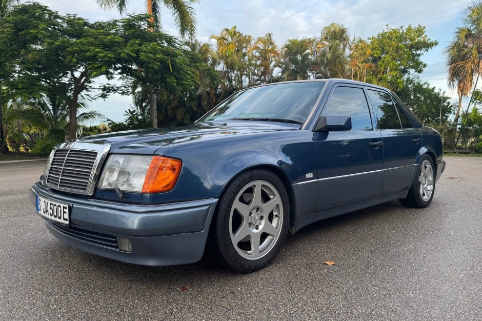 1992 Mercedes-Benz 500E sold at auction for $52,666