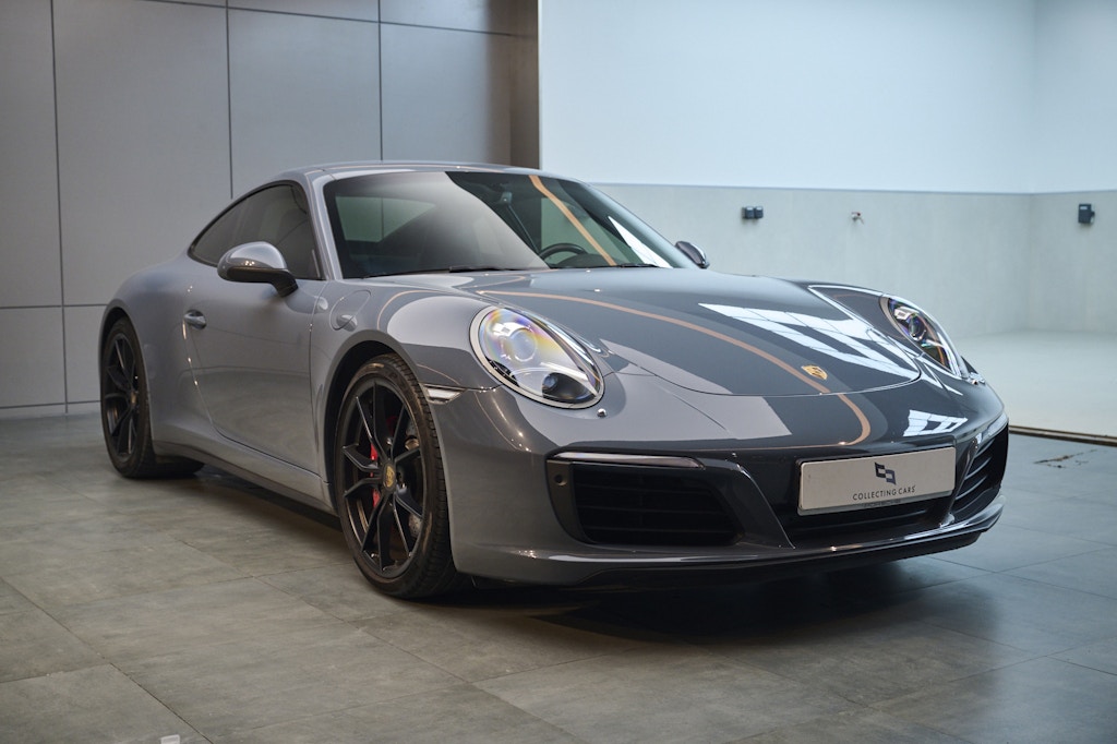 2017 Porsche 991 sold at auction for $69,000