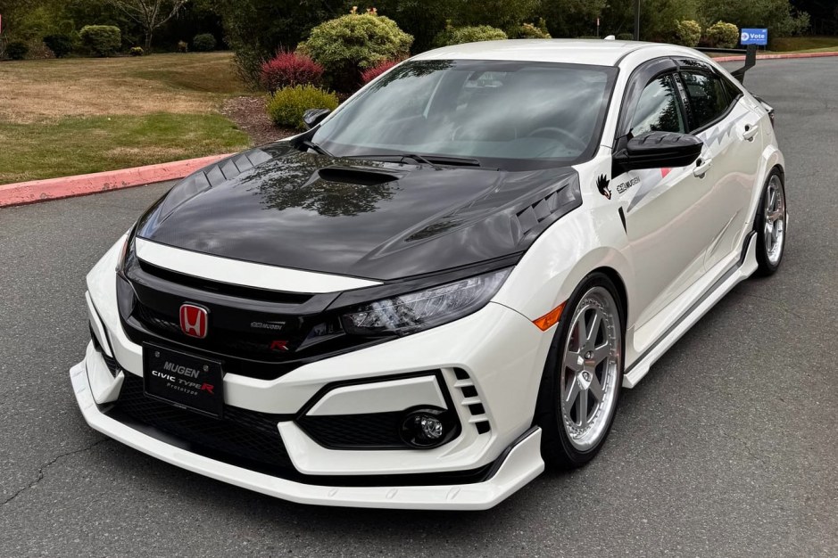 2019 Honda Civic Type R sold at auction for $60,500