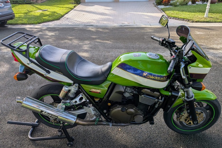 2002 Kawasaki Z1 sold at auction for $5,100