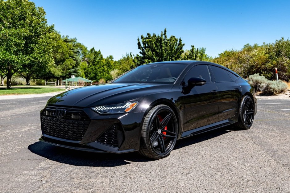2021 Audi RS7 sold at auction for $80,000