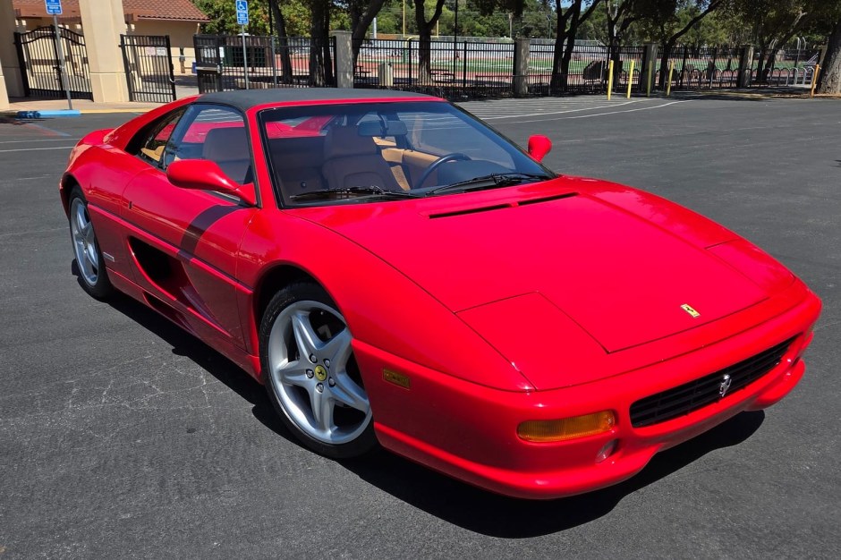 1997 Ferrari 355 sold at auction for $280,000