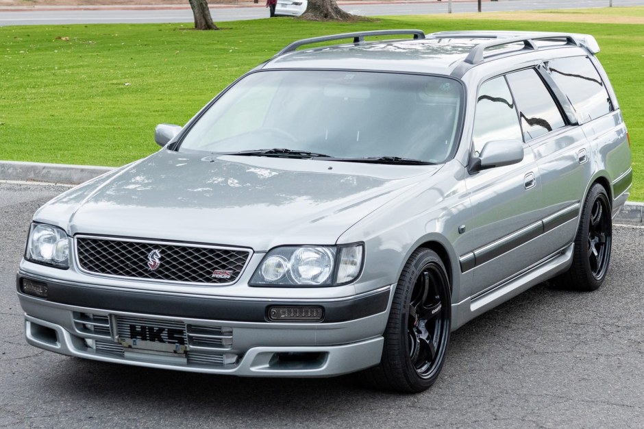 1997 Nissan Stagea sold at auction for $61,000