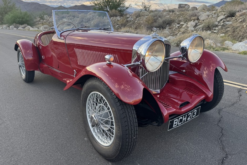1949 Bentley Mark VI sold at auction for $37,000