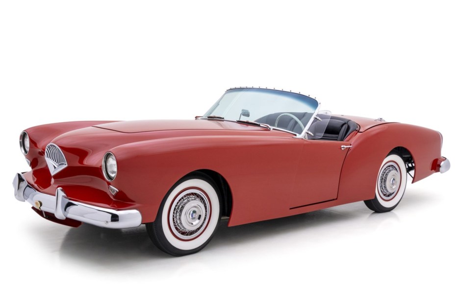1954 Kaiser Darrin sold at auction for $95,000