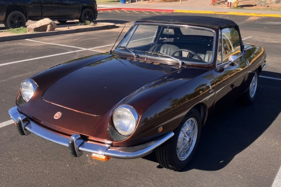 1968 Fiat 850 sold at auction for $7,551