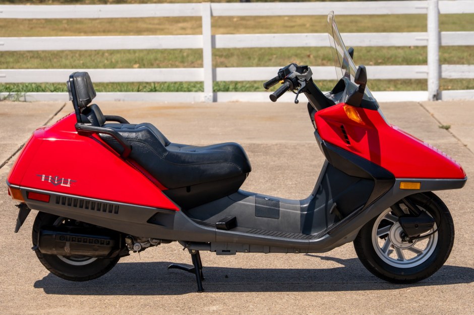 1996 Honda Step-Through Scooter sold at auction for $1,905