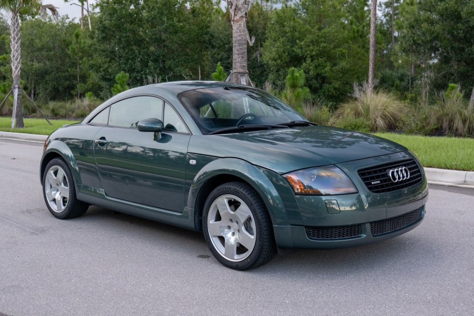 2001 Audi TT sold at auction for $11,650