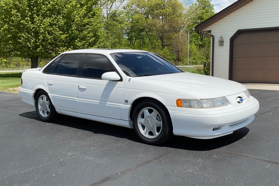 1994 Ford Taurus sold at auction for $11,250