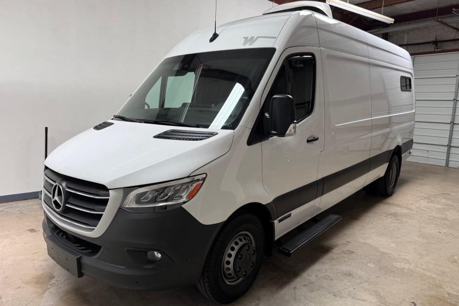 2023 Mercedes-Benz Sprinter sold at auction for $57,000
