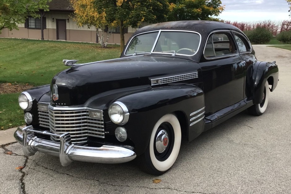 1941 Cadillac Series 61 sold at auction for $4,100