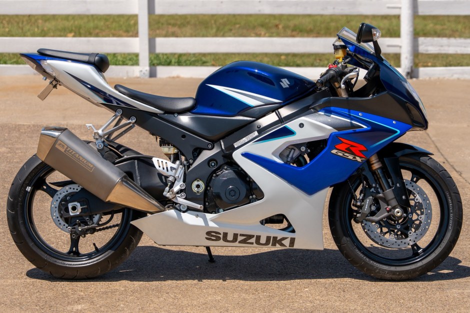 2006 Suzuki Motorcycles sold at auction for $8,500