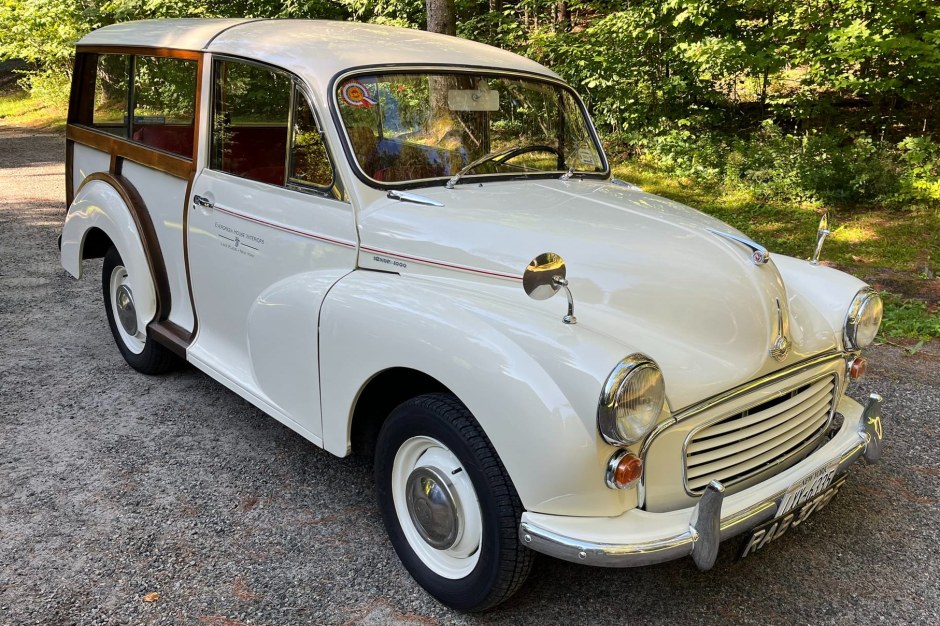 1967 Morris Minor sold at auction for $10,500