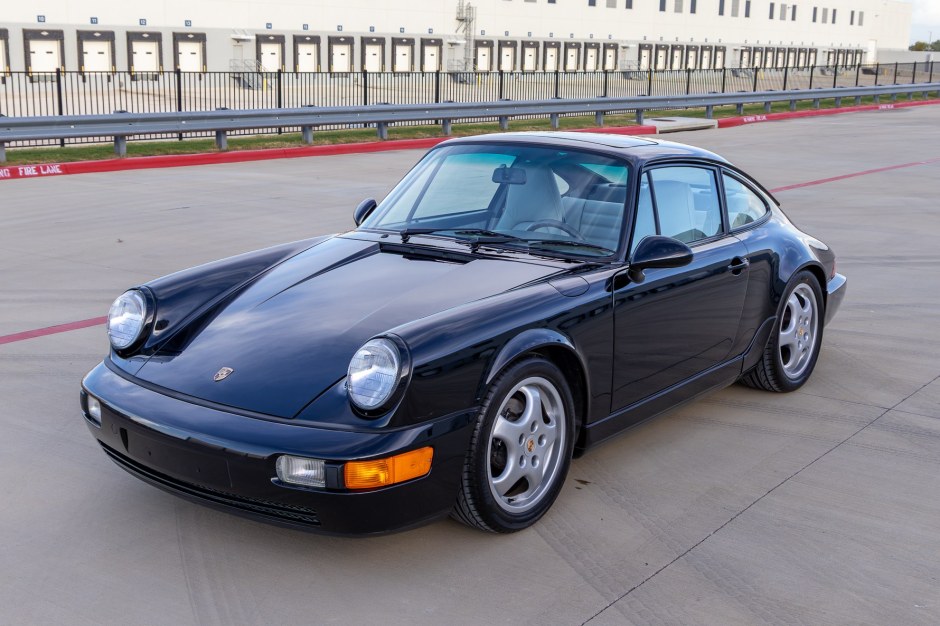 1992 Porsche 964 sold at auction for $165,000