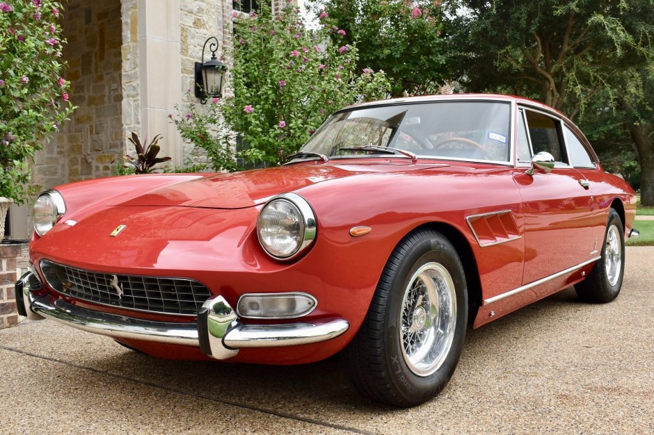 1966 Ferrari 330 GT sold at auction for $270,000