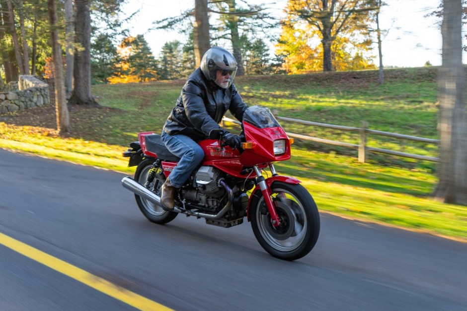 1983 Moto Guzzi Le Mans sold at auction for $6,118