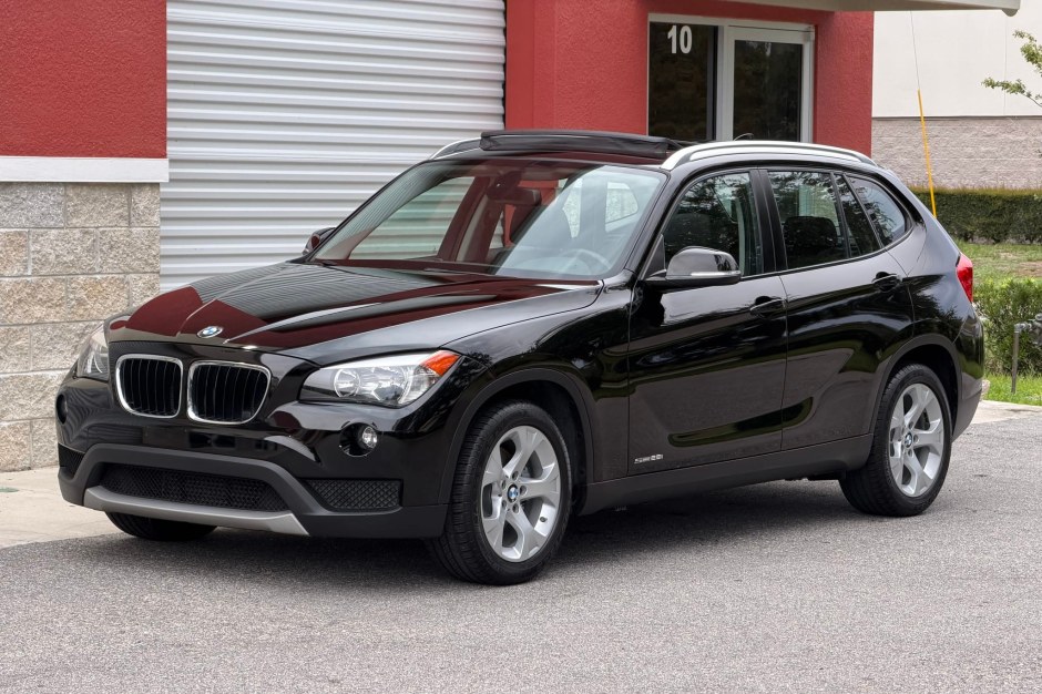 2014 BMW X1 sold at auction for $10,000