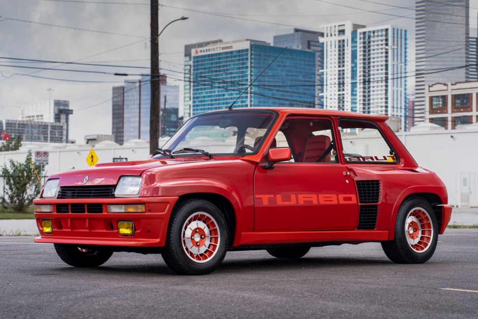1981 Renault 5 sold at auction for $140,000