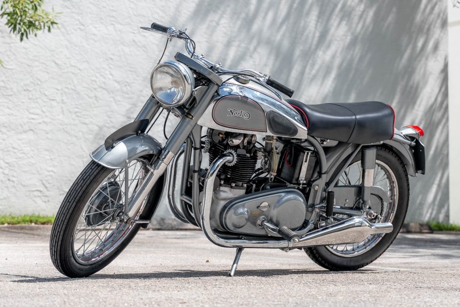 1953 Norton Dominator sold at auction for $7,500